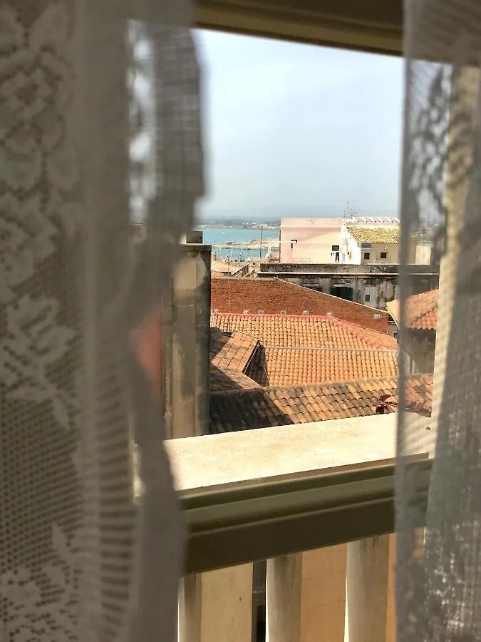 Appartamento Casa Di Alice Luxury Hospitality - Elevator, Fast Wifi Syracuse 0*,
