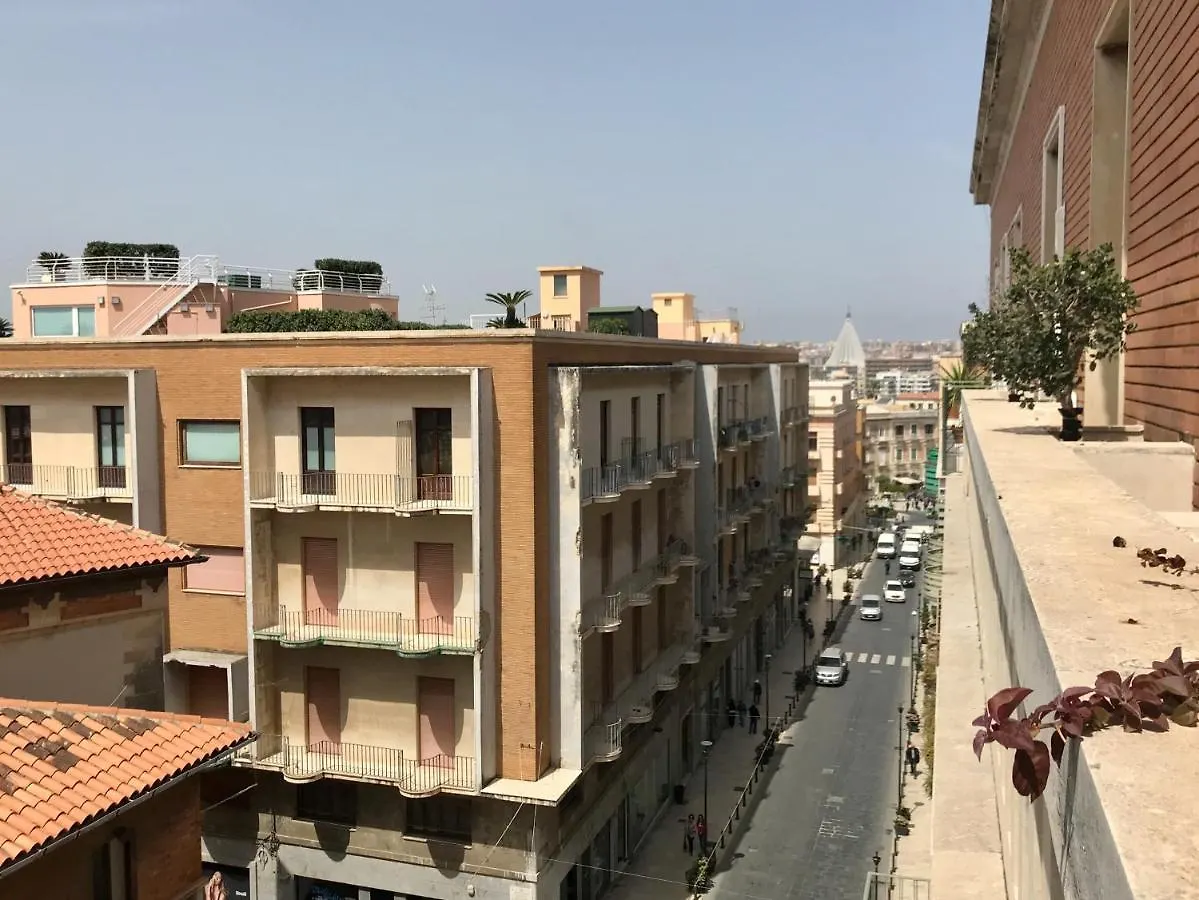 شقة Casa Di Alice Luxury Hospitality - Elevator, Fast Wifi سيراكوزا 0*,  إيطاليا