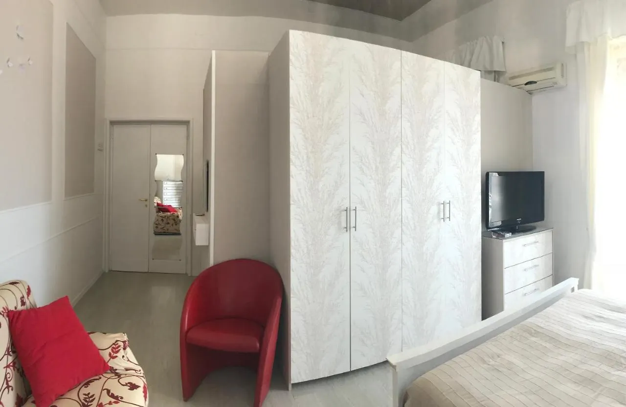 شقة Casa Di Alice Luxury Hospitality - Elevator, Fast Wifi سيراكوزا