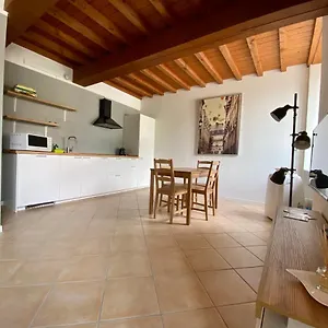 https://916-holiday-home.it-lombardy.com