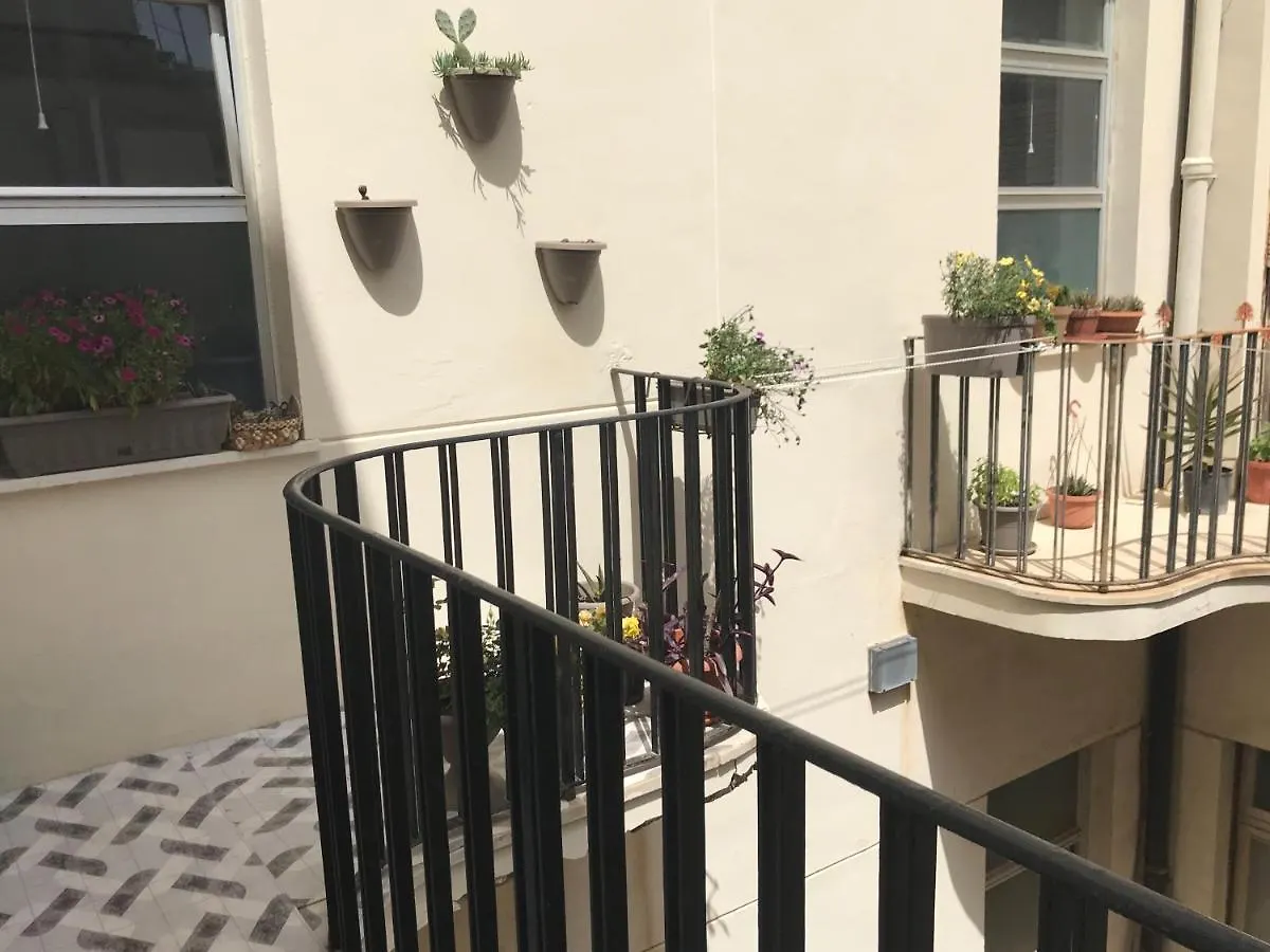 Casa Di Alice Luxury Hospitality - Elevator, Fast Wifi Apartment Syracuse